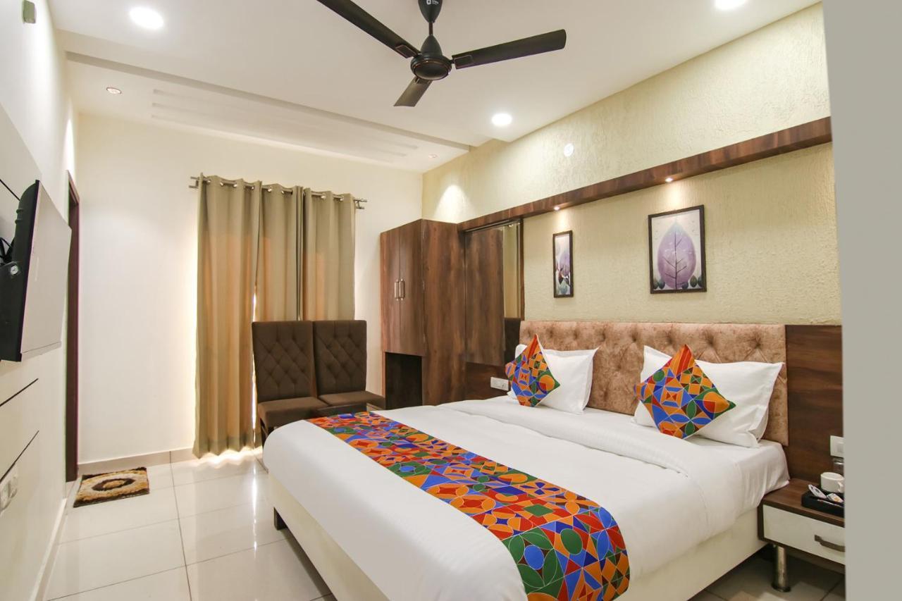 Fabhotel Spring Amritsar Exteriér fotografie